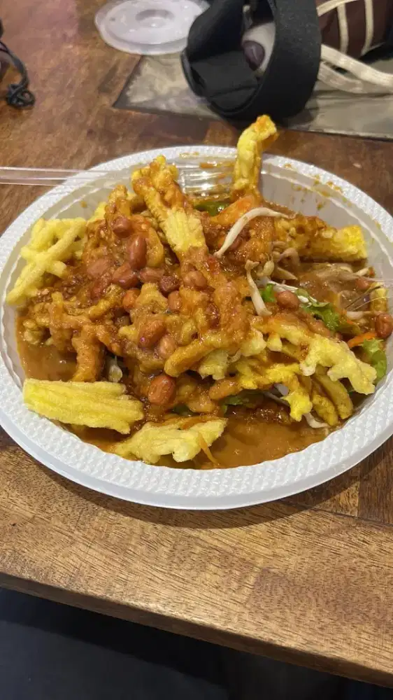 Butuh Wanita untuk Jual Mie Ayam