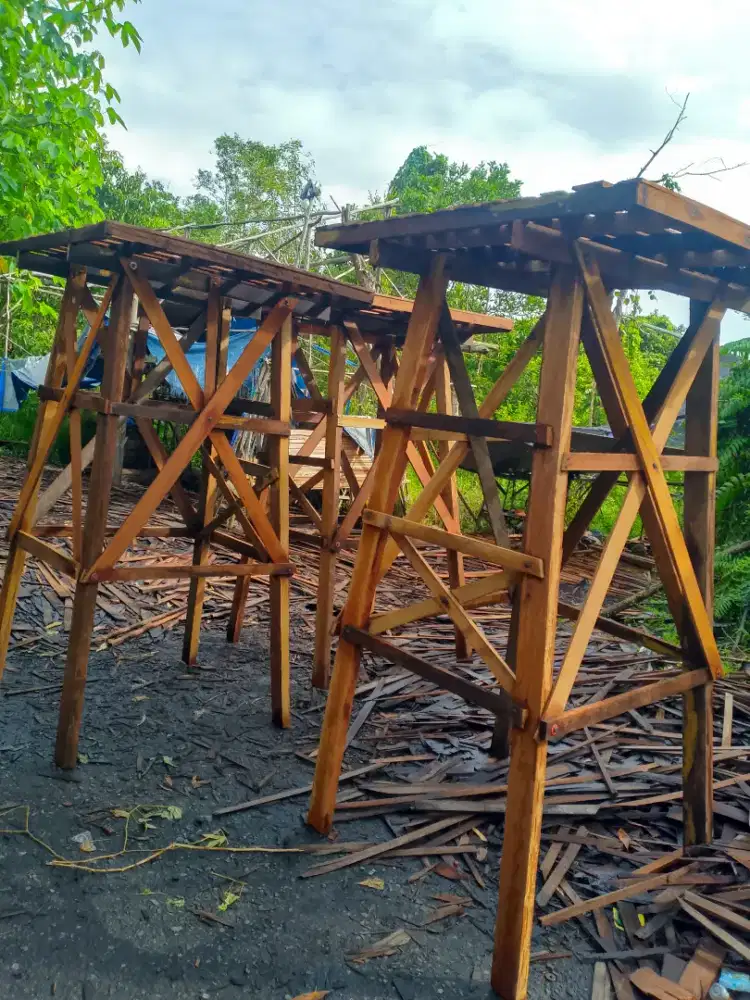 Tempat tandon menara ulin