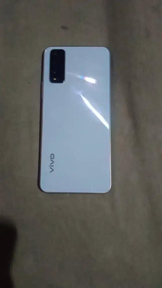Vivo y20s ram 8/256 no minus
