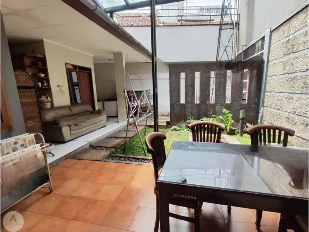 Dijual Rumah 2 Lantai Siap Huni di Setra Dago Antapani Bandung