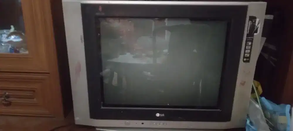 Tv tabung LG dan sanyo