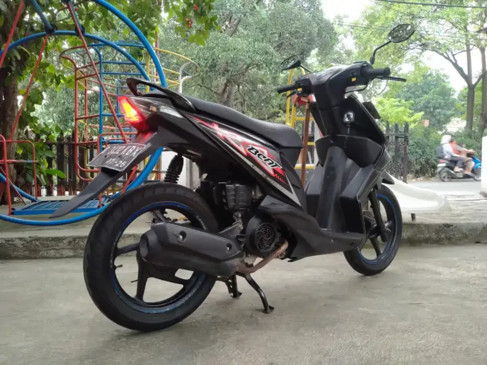 Honda BEAT 2011 bisa TT