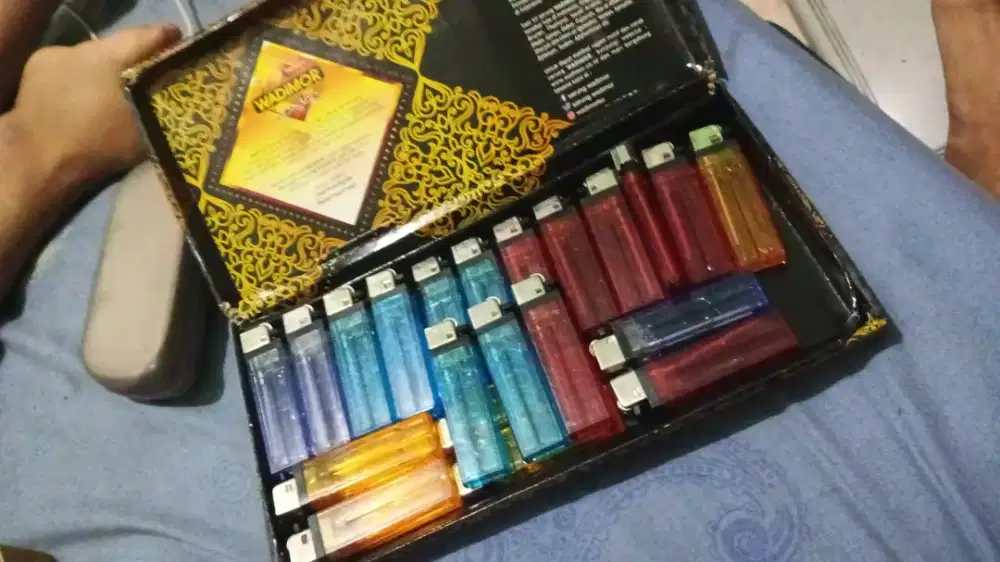 korek bekas tidak ada yang kosong