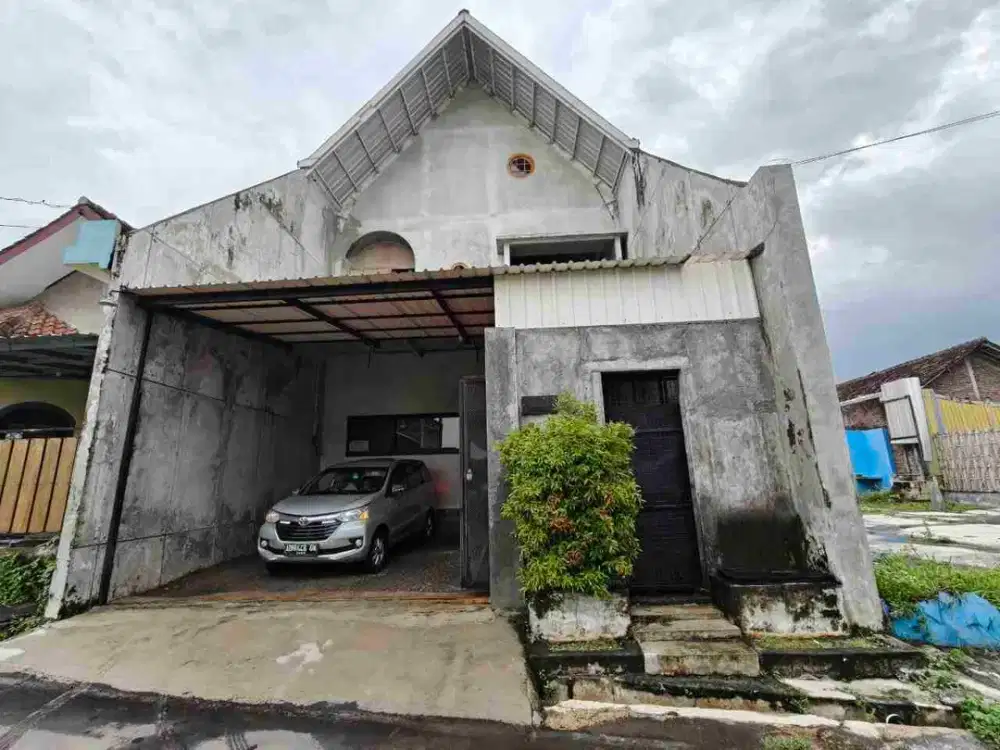 Rumah Luas 2Lt Model Industrial Ngringo Dekat Ringroad Solo