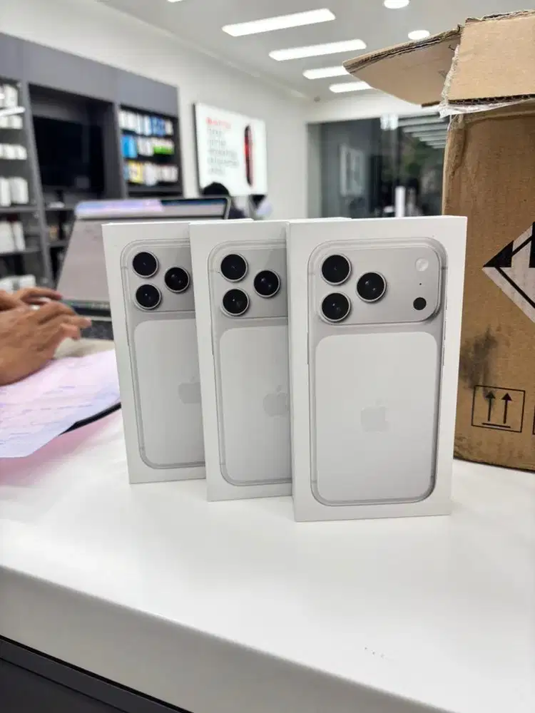iphone 17 pro 256 silver new garansi resmi ibox 12 bulan