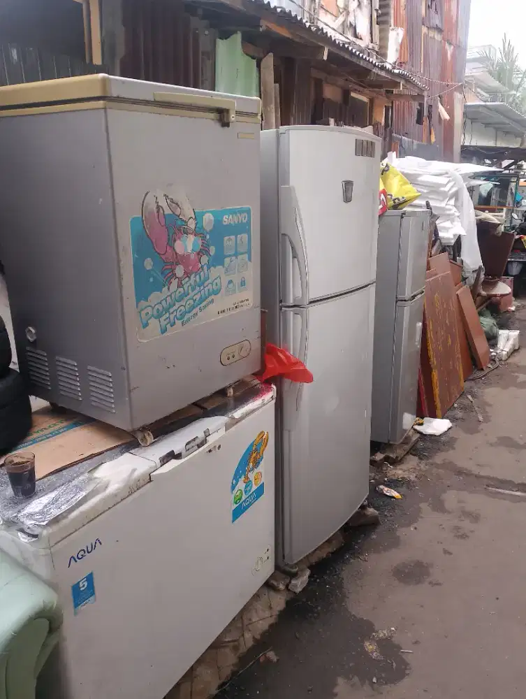 Jual beli barang bekas