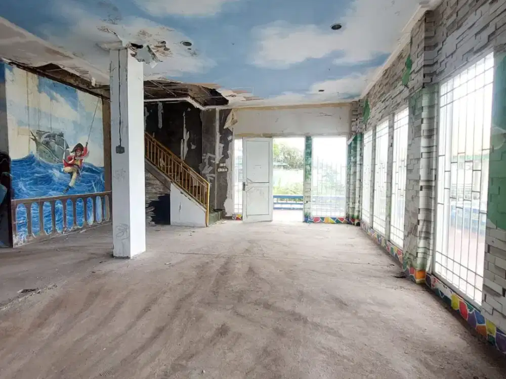 DIJUAL Lahan Luas Bonus Bangunan – Cocok Gudang / Usaha