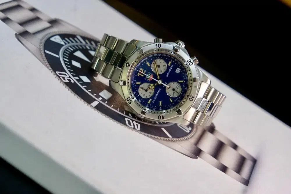 Tag Heuer 2000 Chronograph