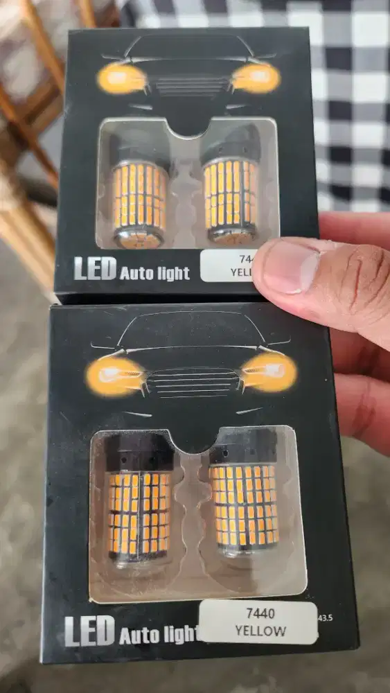 Lampu sein reting led t20