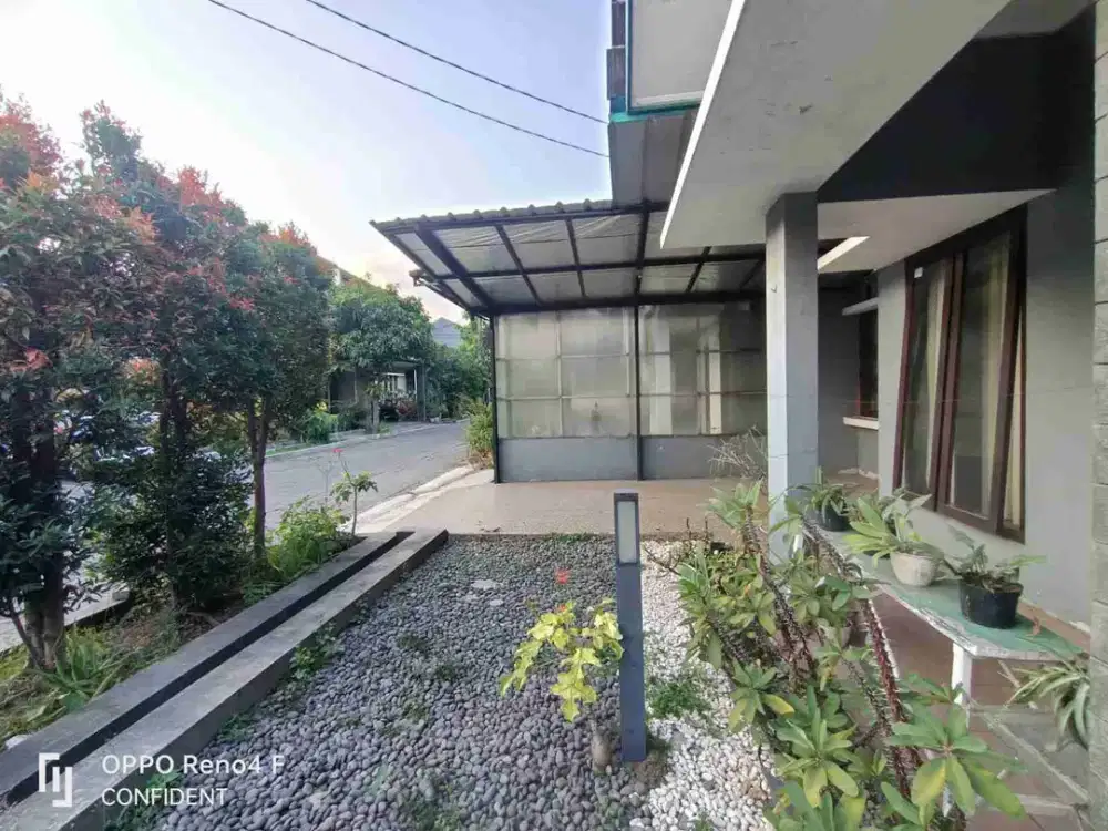 Di jual Rumah siap huni di cluster cijawura girang