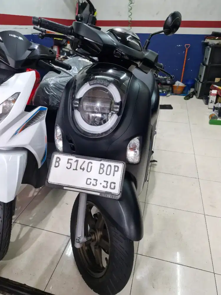 WOW LOW KM UNIT GRESS SCOOPY PRESTIGE TH 2025