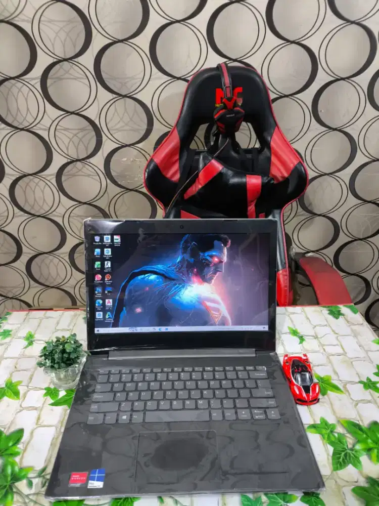 Lenovo Ideapad 81D5 Slim SUPER TIPIS  [RAM 16GB + SSD 256Gb]