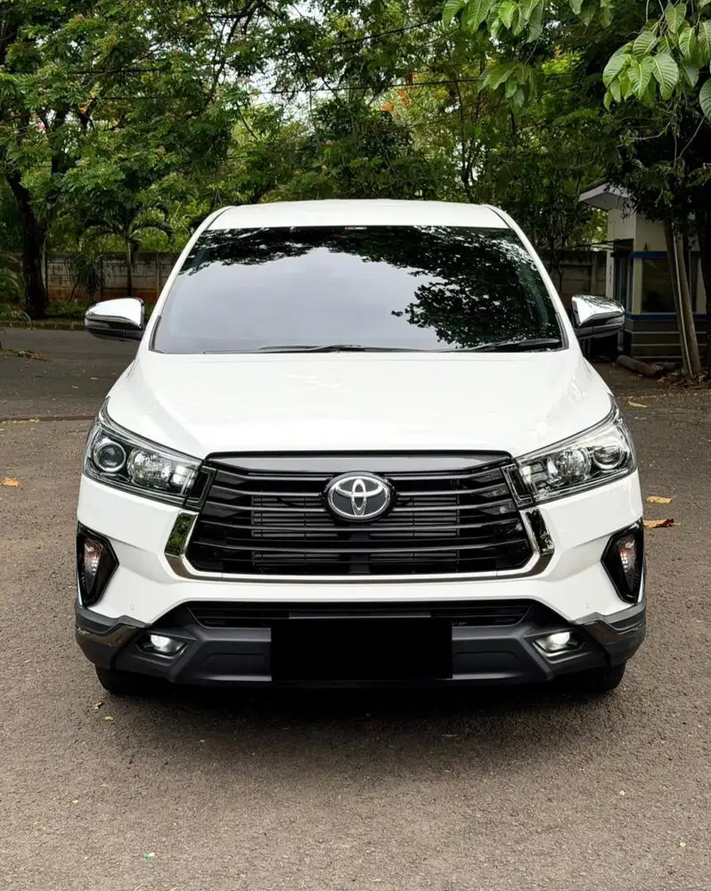 [KM 15 RB] Toyota Innova Venturer Diesel A/T 2022 Antik Like New 2021