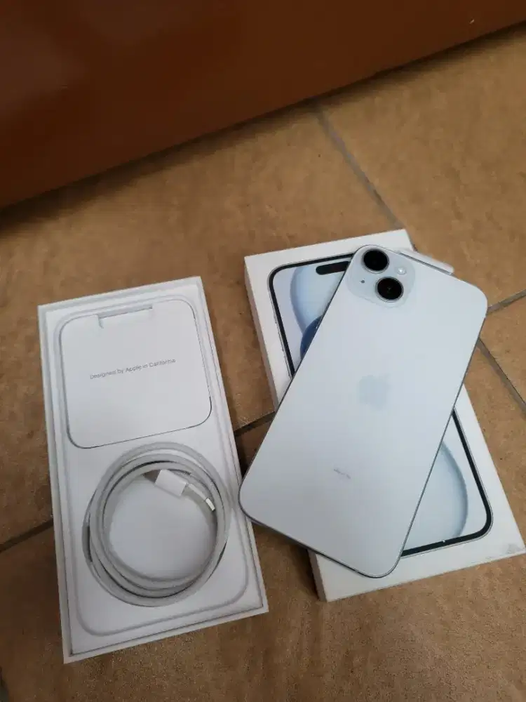 Iphone 15 plus 128 gb Bh 100 garansi panjang