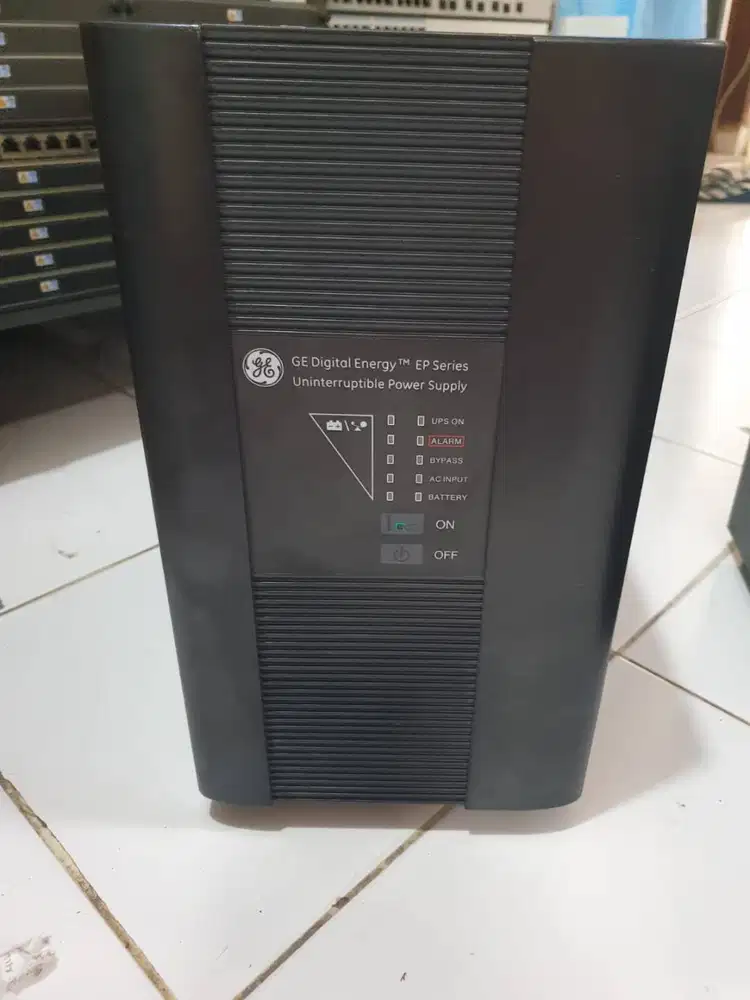 Ups General Electric EP 3000T 3kVa normal