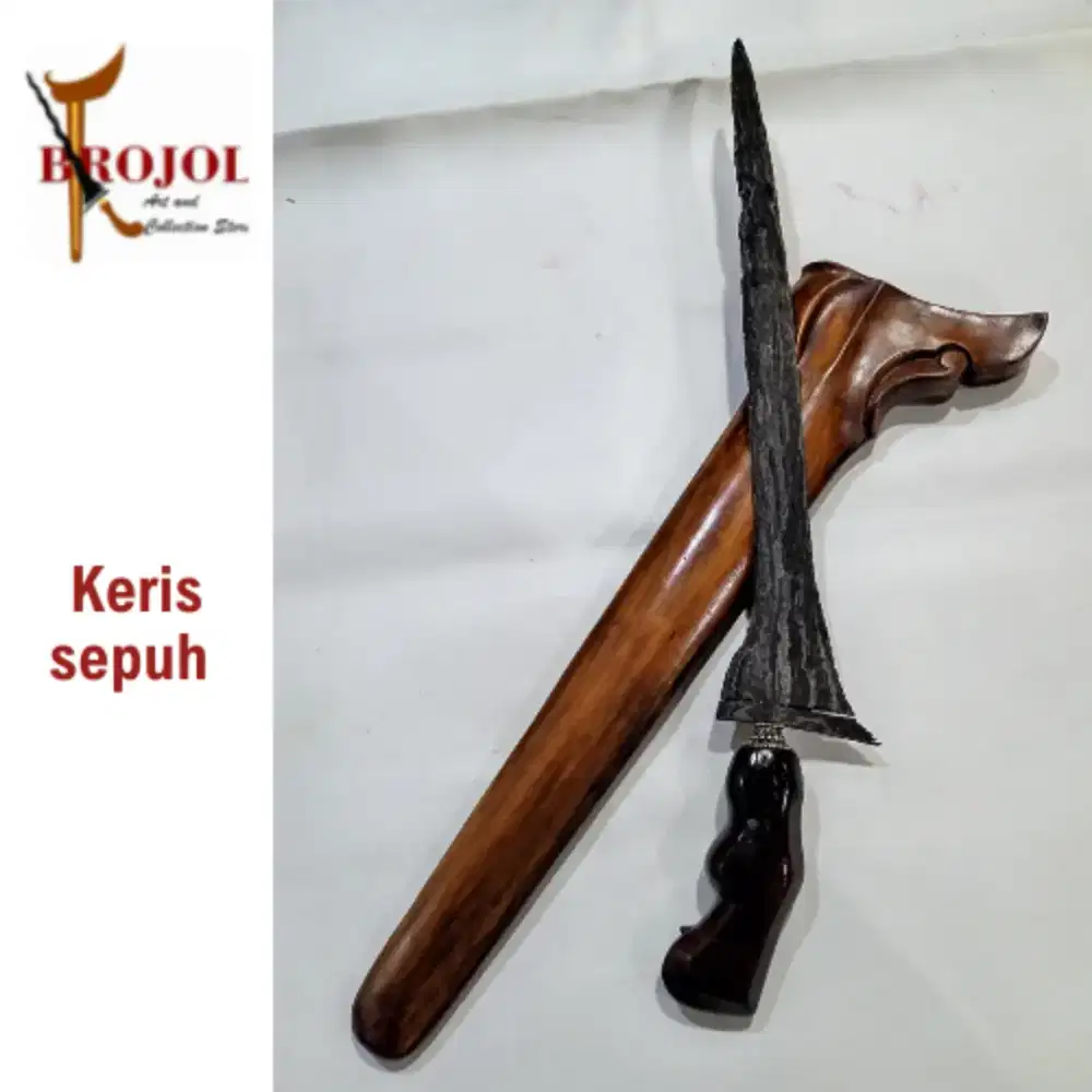 Keris sepuh Brojol pamor Singkir tangguh Blambangan - Keris rawatan