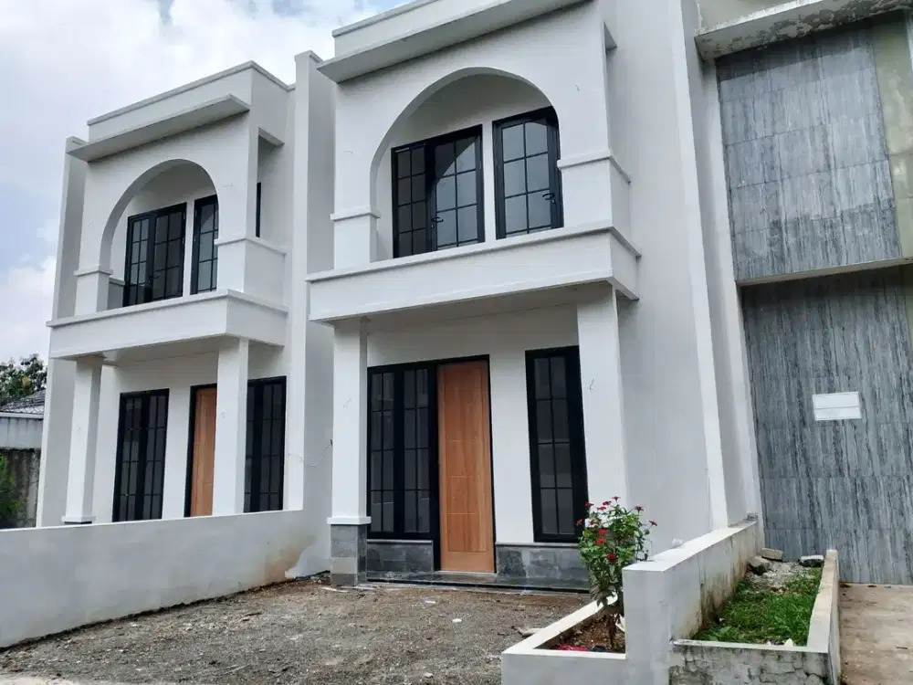 Rumah kpr 2 lantai lokasi starategis cukup bayar 5jt all in