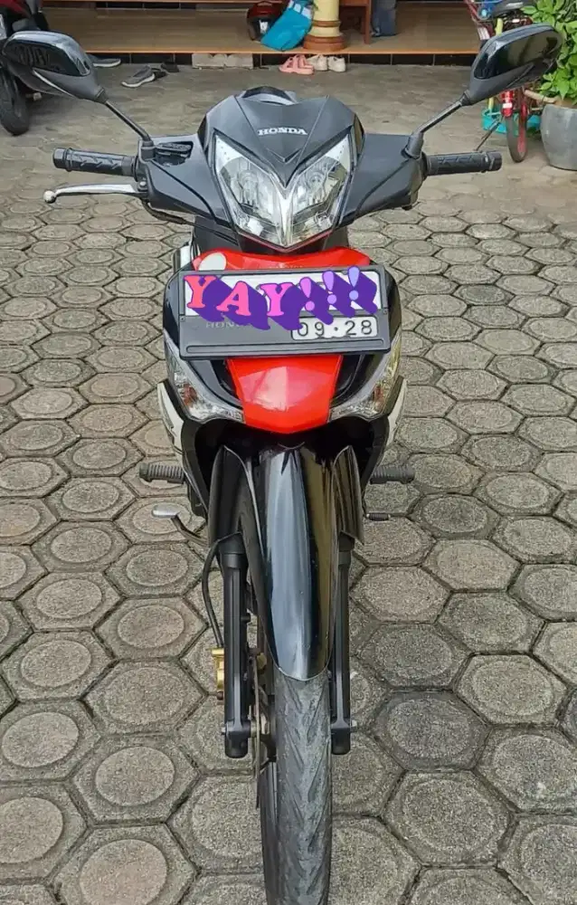 Supra x 125 2013 karbu lengkap pajak panjang orisinil
