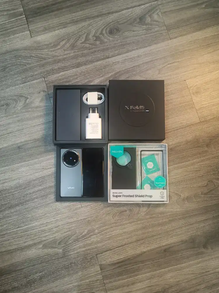 Vivo Xfold 5 X fold 16/512 grey mulus fullset bonus v2429