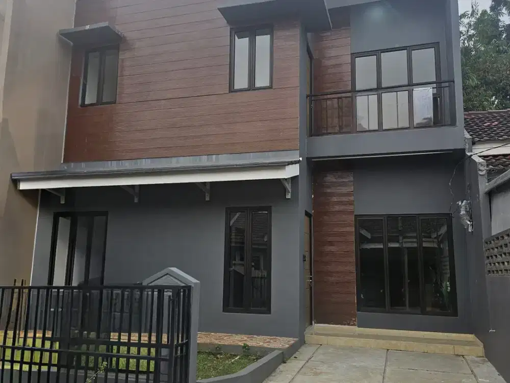 JUAL CEPAT RUMAH BARU 2 LANTAI DI NUSA LOKA BSD CITY ( Bagian depan dekat jln Raya ) -  TANGSEL