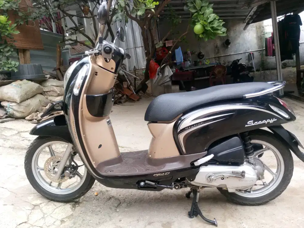 Honda Scoopy-FI th 2014 full orisinil