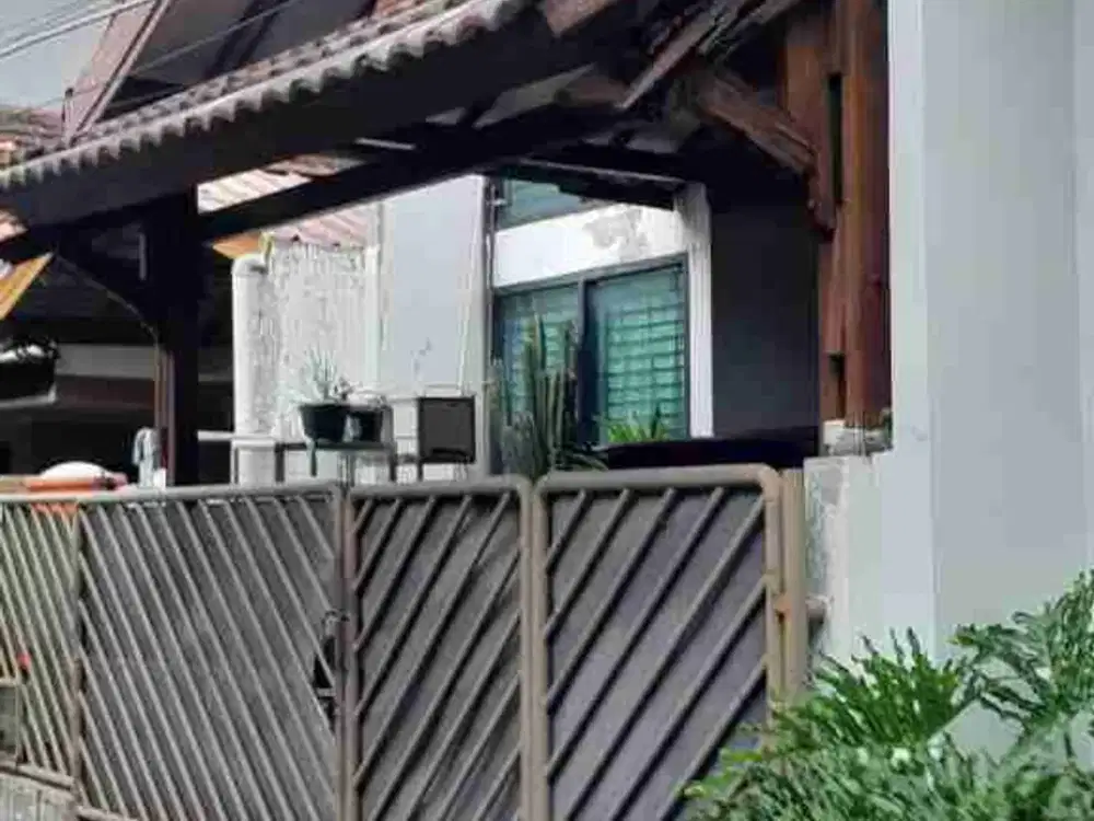 DIJUAL RUMAH DI PONDOK BAMBU JAKARTA TIMUR