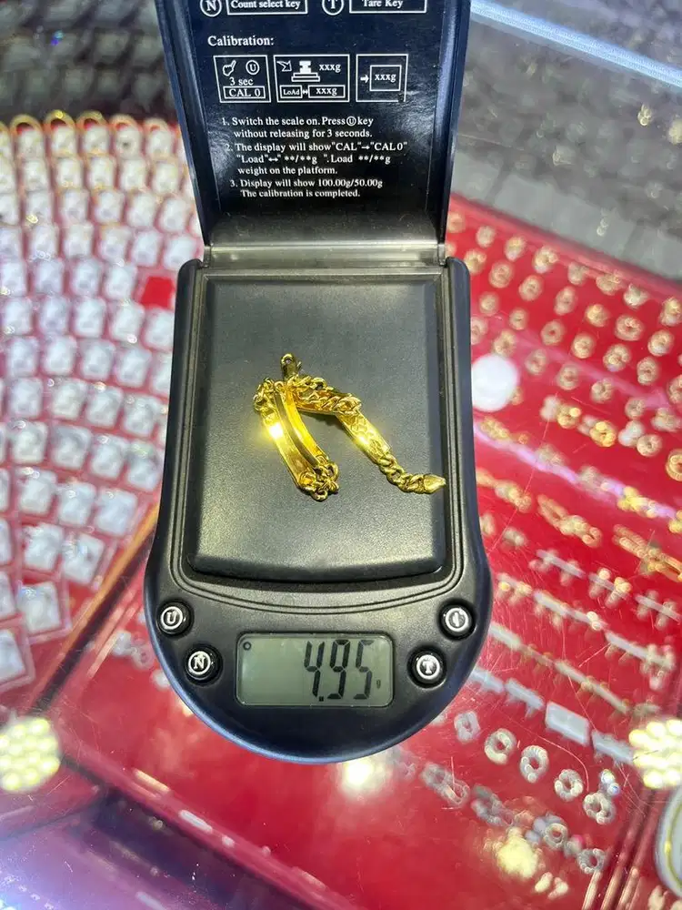 Terima jual beli emas , logam mulia dan berlian tanpa surat