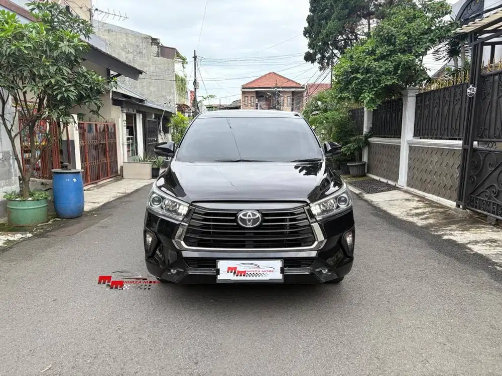 Toyota Grand Innova V Reborn Facelift 2.0 AT 2020 Hitam