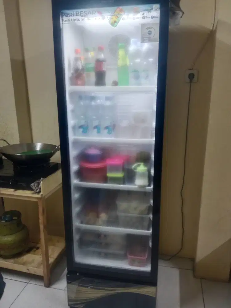 Dijual chiller merk polytron