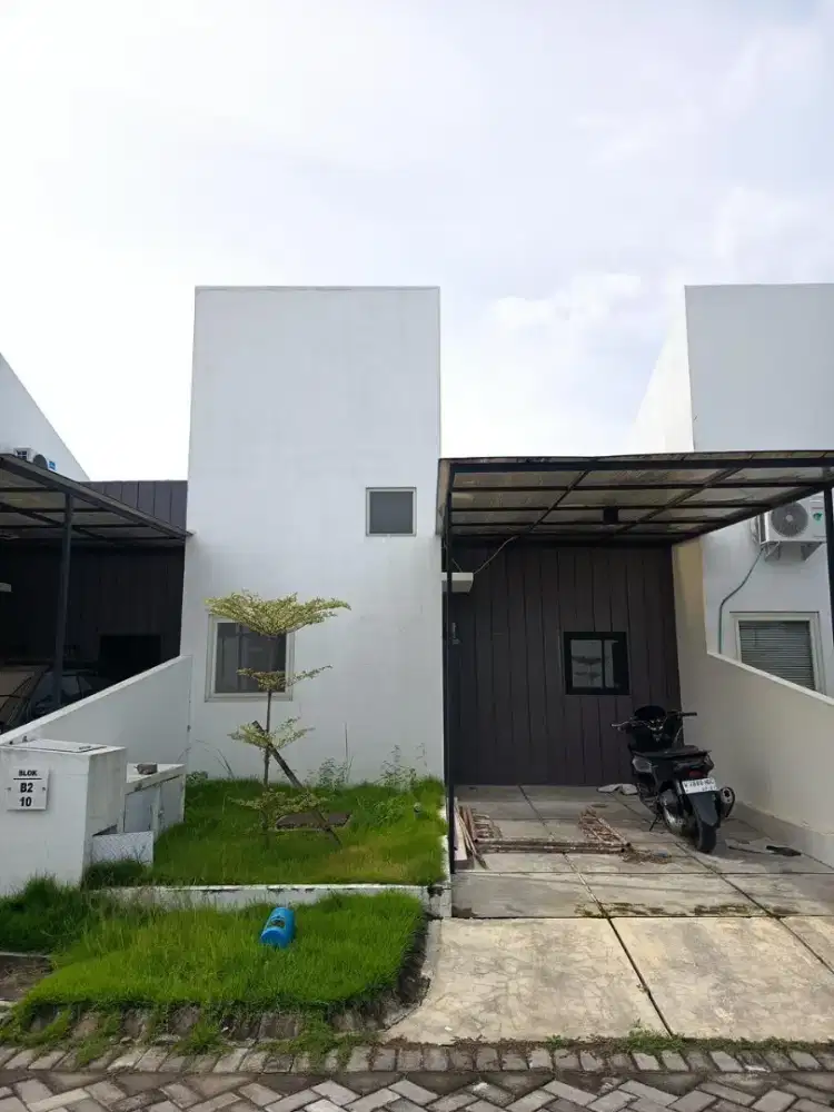 Dijual Rumah Woodville Lingkar Timur Sidoarjo