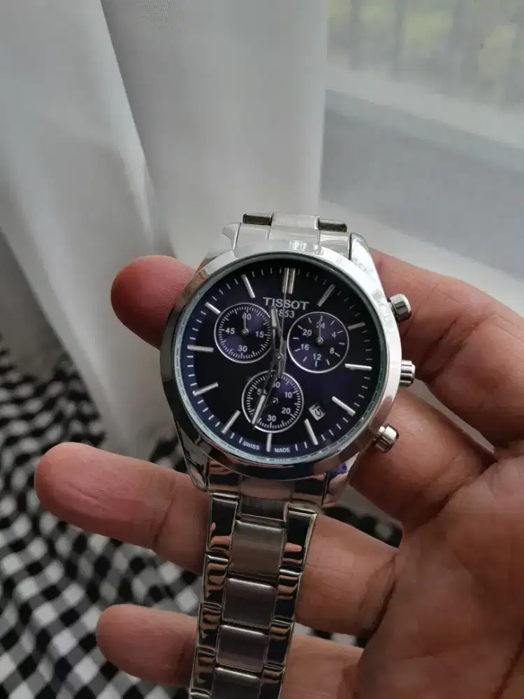 Jam tangan tissot chrono aktif