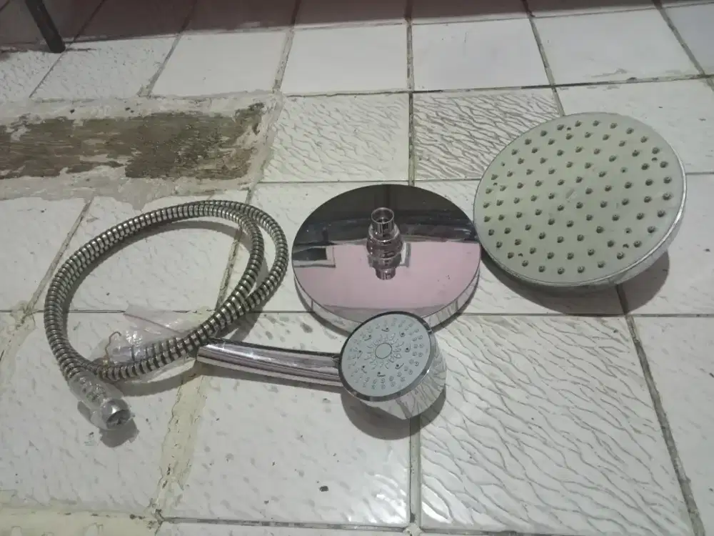 Jual butuh barang bekas.shower