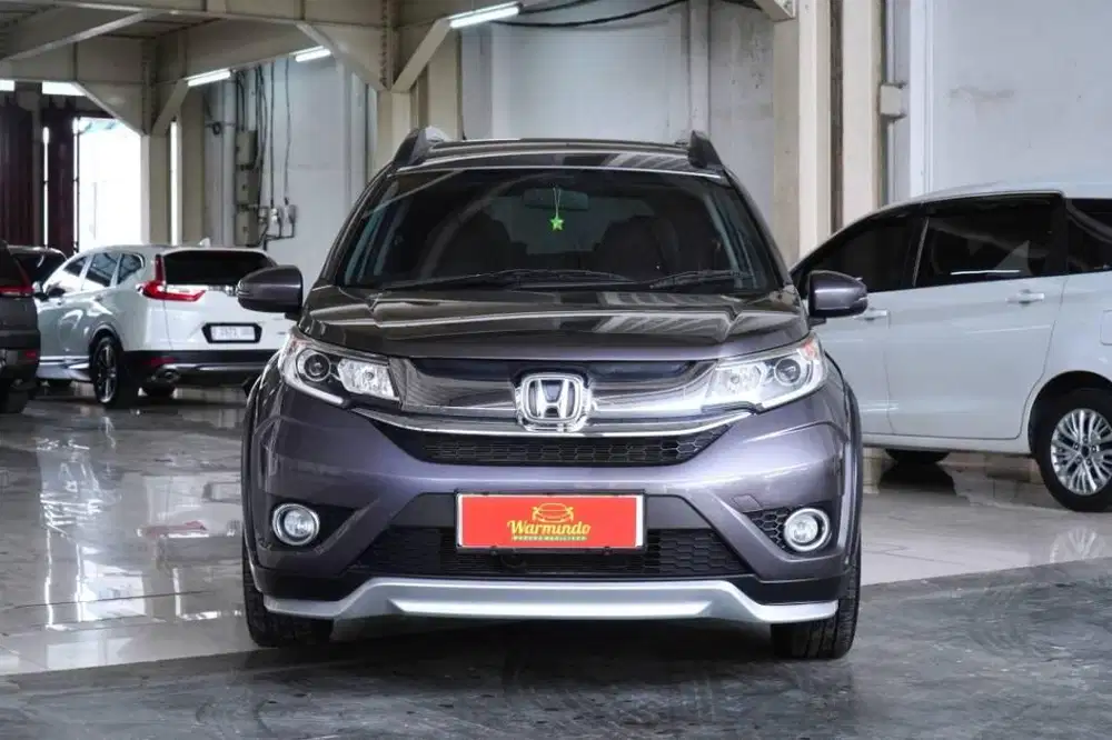 Honda BRV prestige CVT tahun2017 Abu abu BR-V AT Matic grey DP minim