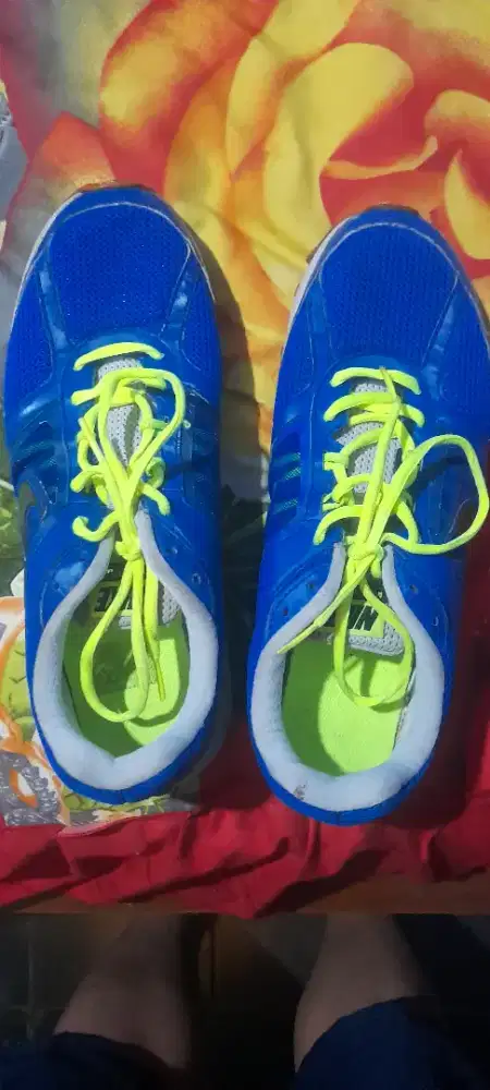 Sepatu Nike Biru