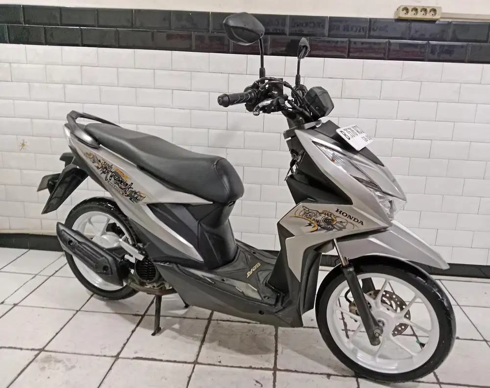 Honda beat street tahun 2023 siap pakai