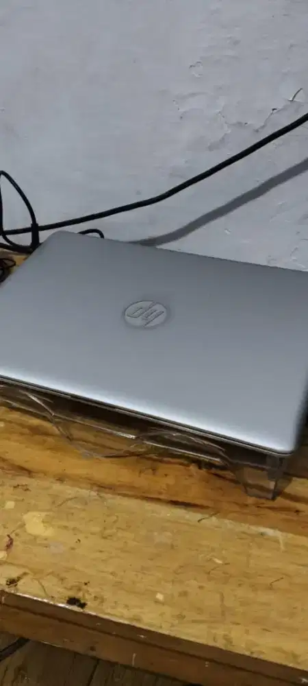 Laptop merk HP 239SSD RAM 8