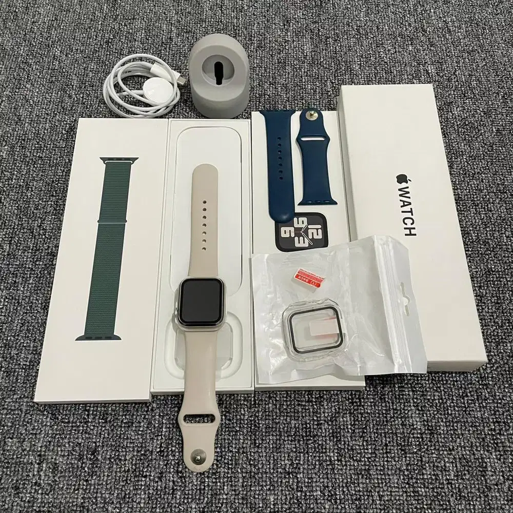 APPLE WATCH SE 2 (2024) LIKE NEW