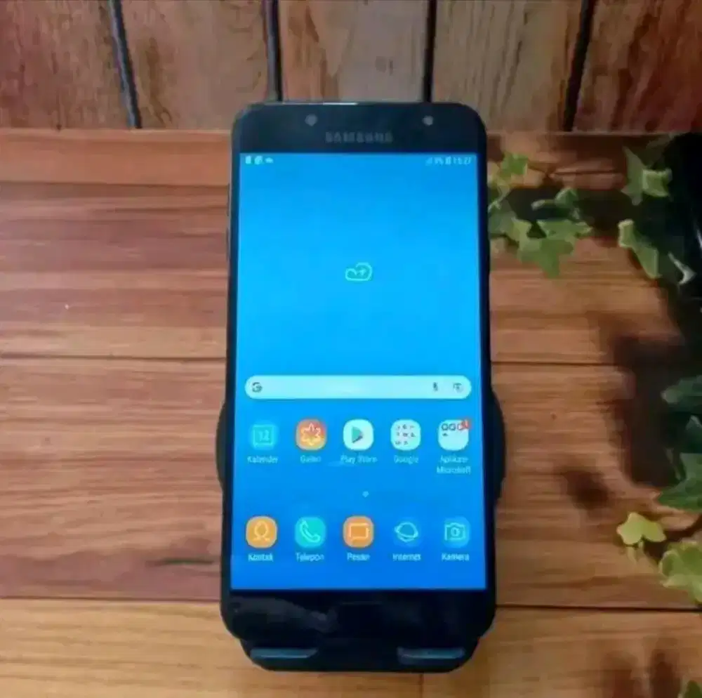 Samsung galaxy J7Pluz 4/32GB Batangan Nominus