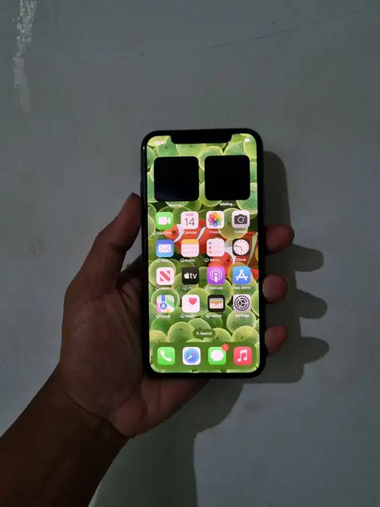 Iphone x 64gb hp charger