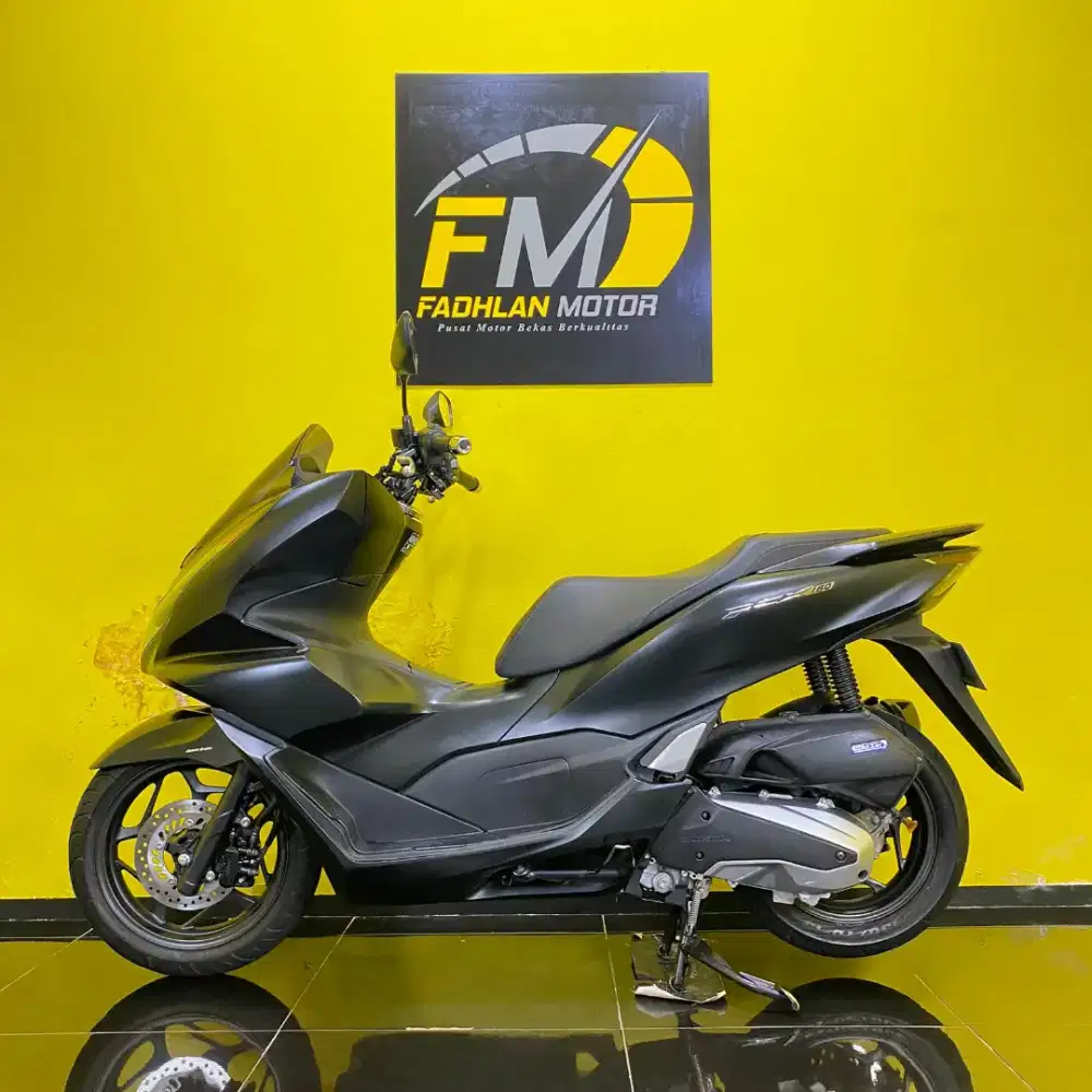 Cash Kredit DP Ringan Honda PCX 160 tahun 2022 full orisinil