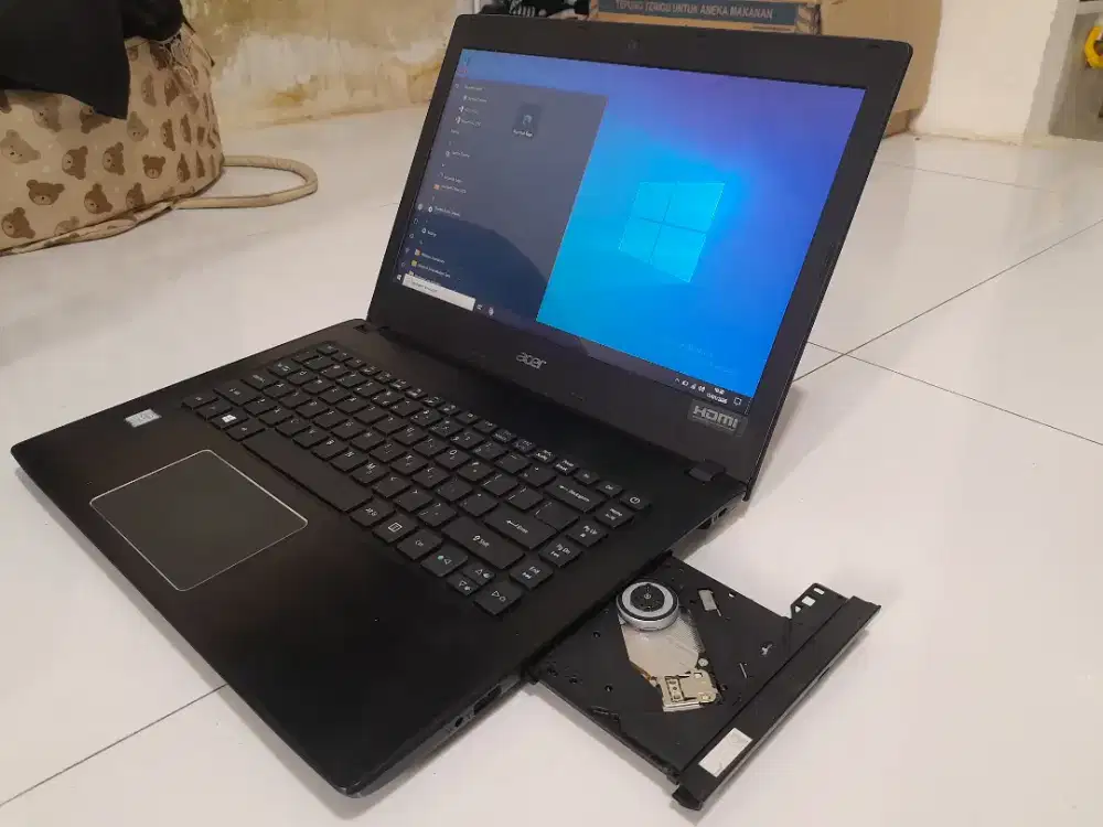 ACER Seri Pembisnis Intel Core i3 Kabylake Ram 8Gb Ddr4 Hdd 1000Gb