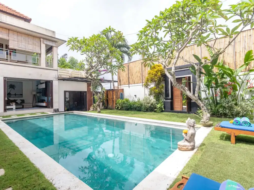 Jual Freehold Krishna Villas 4 Bed Full Furniture With View  Sawah & Gunung & View Pererenan Badung Bali. Canggu Bali.