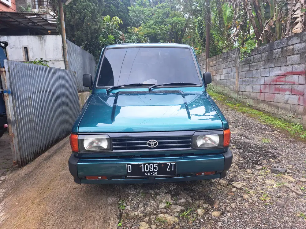 Toyota Kijang Super 1988 Bensin