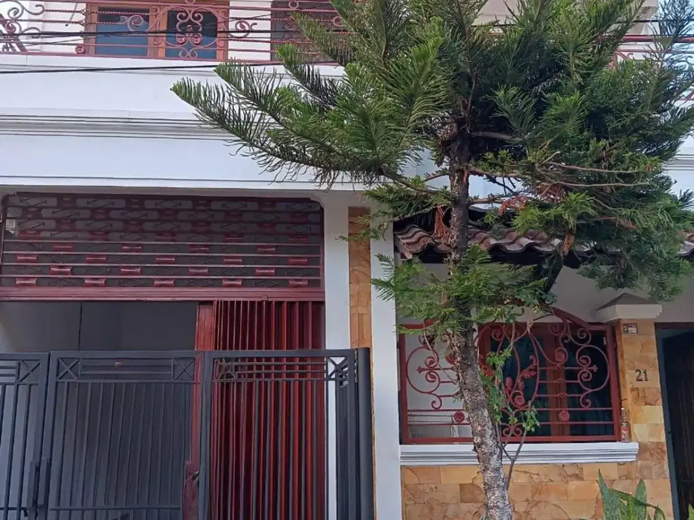 RUMAH 2 LANTAI SIAP HUNI