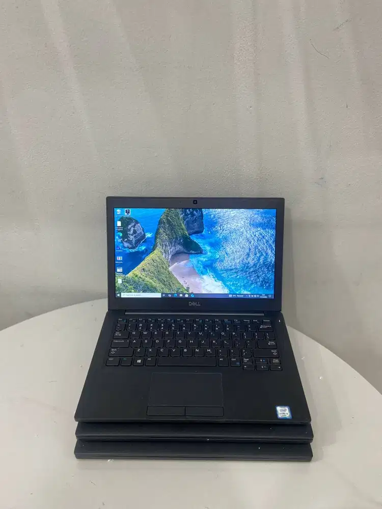 Dell Latitude 7280  Core i5-6200U Ram 8GB DDR4 Layar 12,5inch N-EC