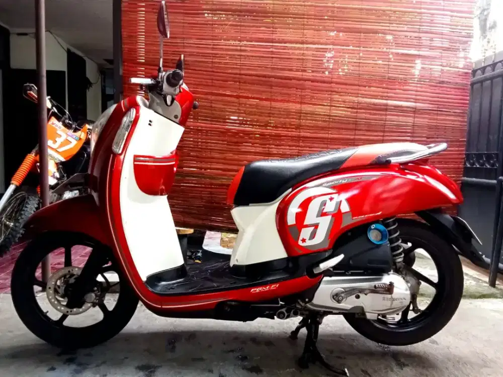Honda Scoopy Fi Tahun 2013