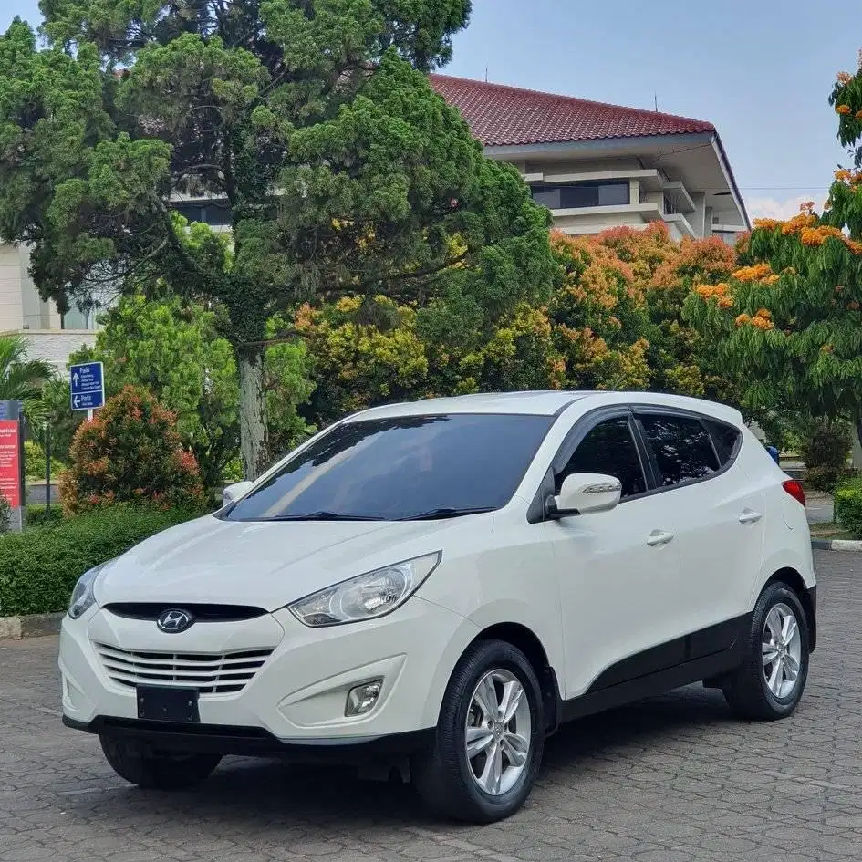 Hyundai Tucson 2.0 GLS 2011 At Putih Istimewa