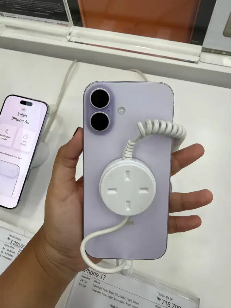 Cicilan IPhone 17 256 Bunga 0% Fre 2x cicilan