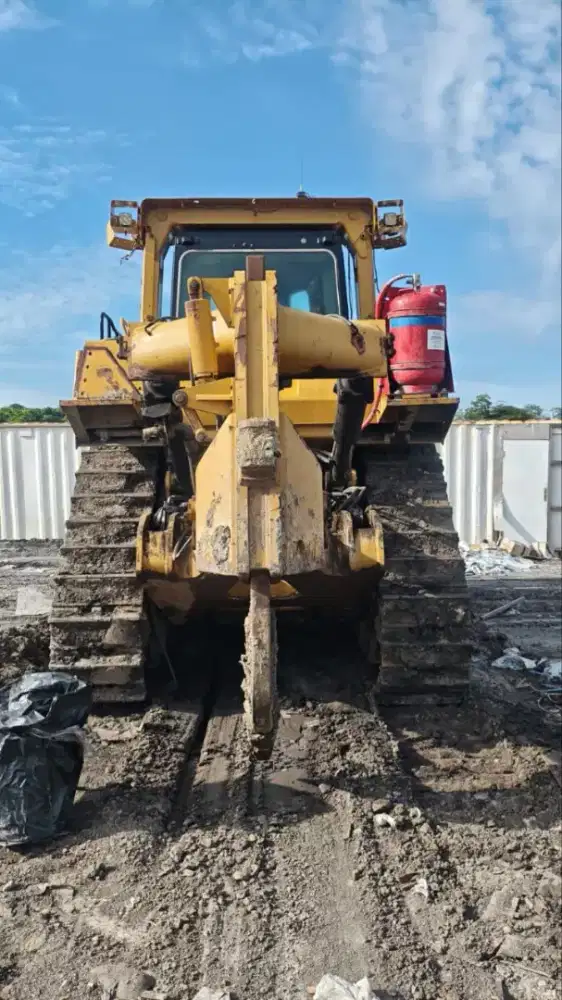 Dozer CAT D9T 2019
di Banjarmasin dan Palembang