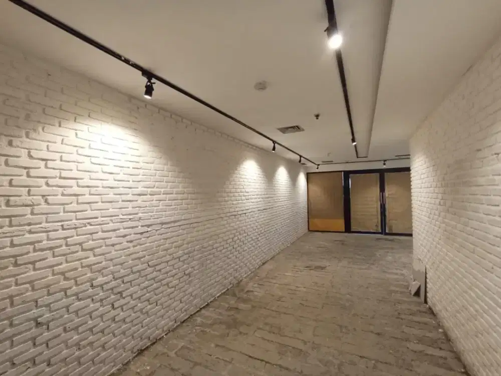 Disewakan Ruang kantor / Usaha di sudirman jakarta selatan